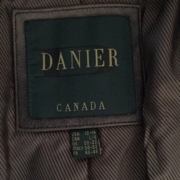 Danier brown leather 3/4 jacket, size large - Picture 4 of 4